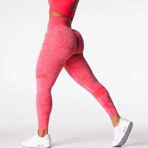 NVGTN Digital Seamless Leggings